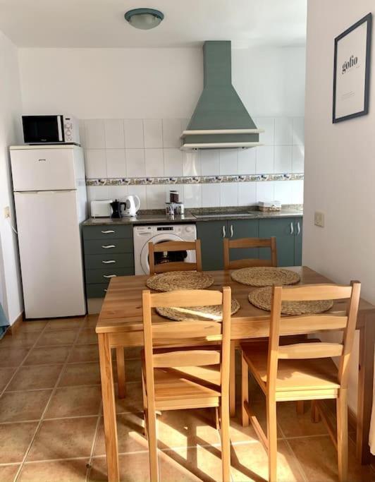 Salitre Apartamento Ел Голфо Екстериор снимка