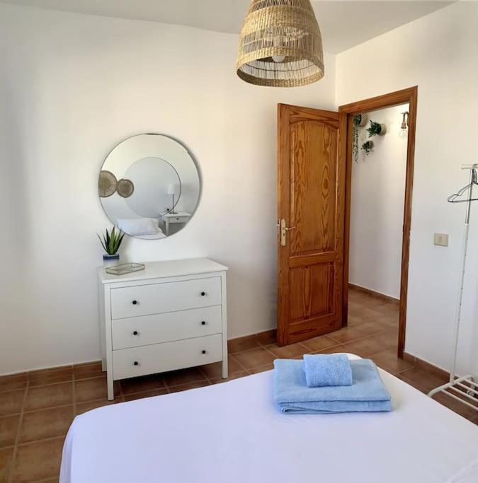 Salitre Apartamento Ел Голфо Екстериор снимка