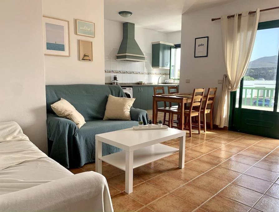 Salitre Apartamento Ел Голфо Екстериор снимка